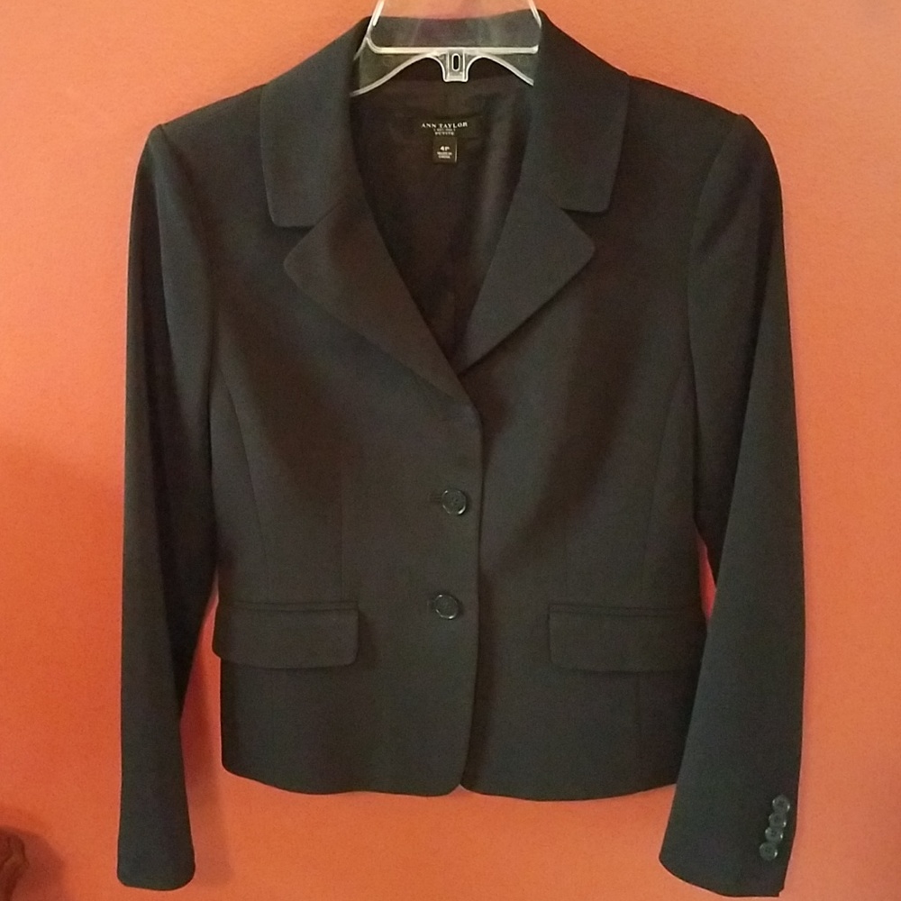 EUC!! Ann Taylor black blazer